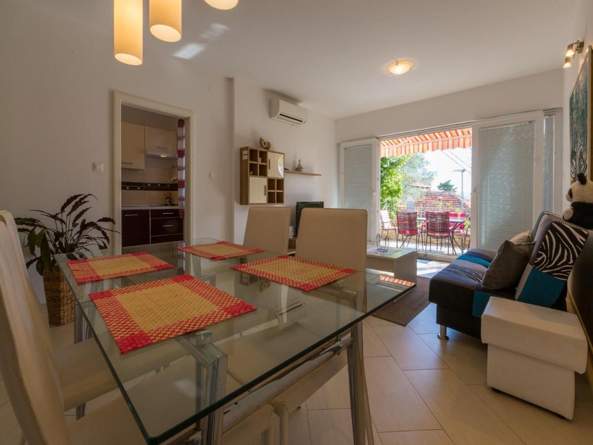 Apartment Villa Sara Dramalj Bagian luar foto