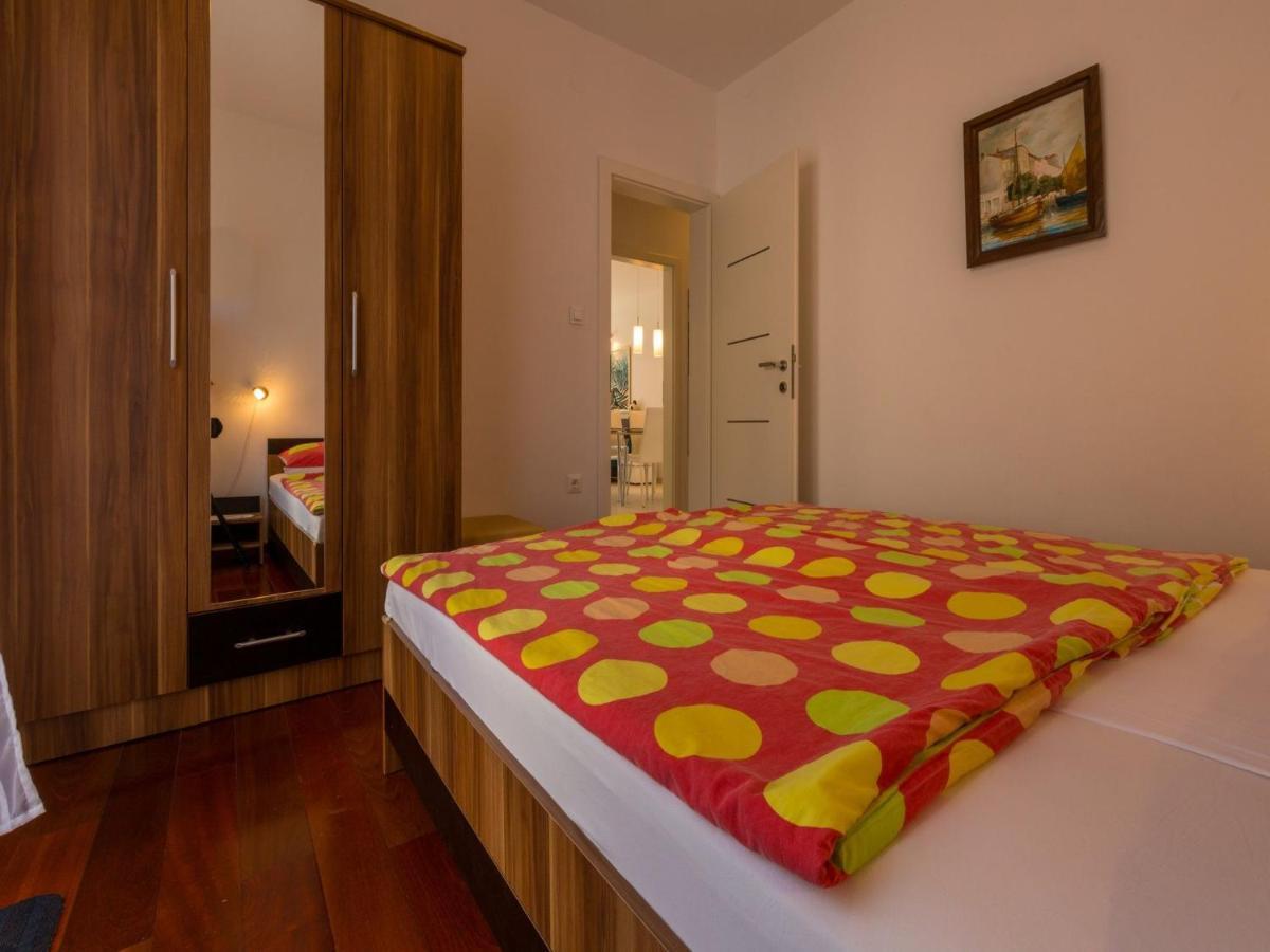 Apartment Villa Sara Dramalj Bagian luar foto
