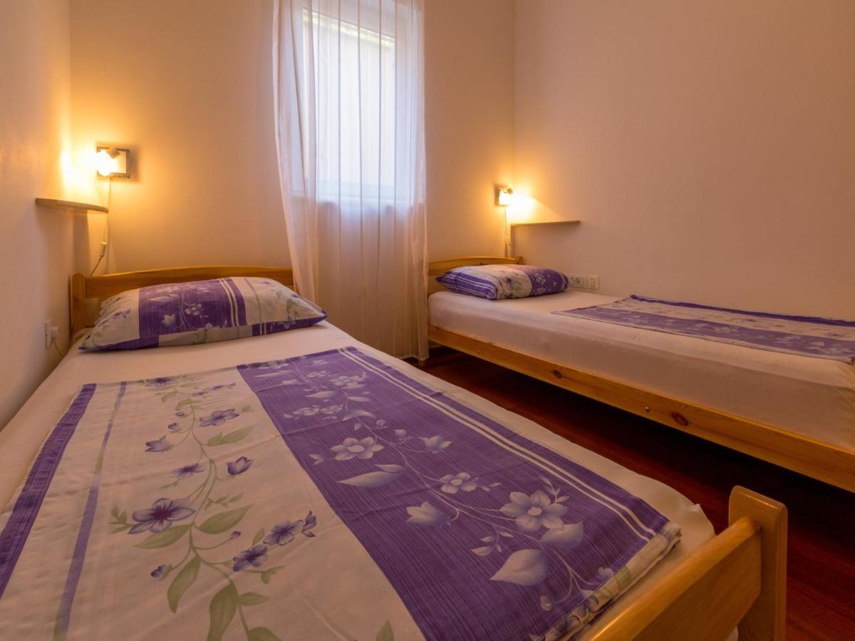 Apartment Villa Sara Dramalj Bagian luar foto
